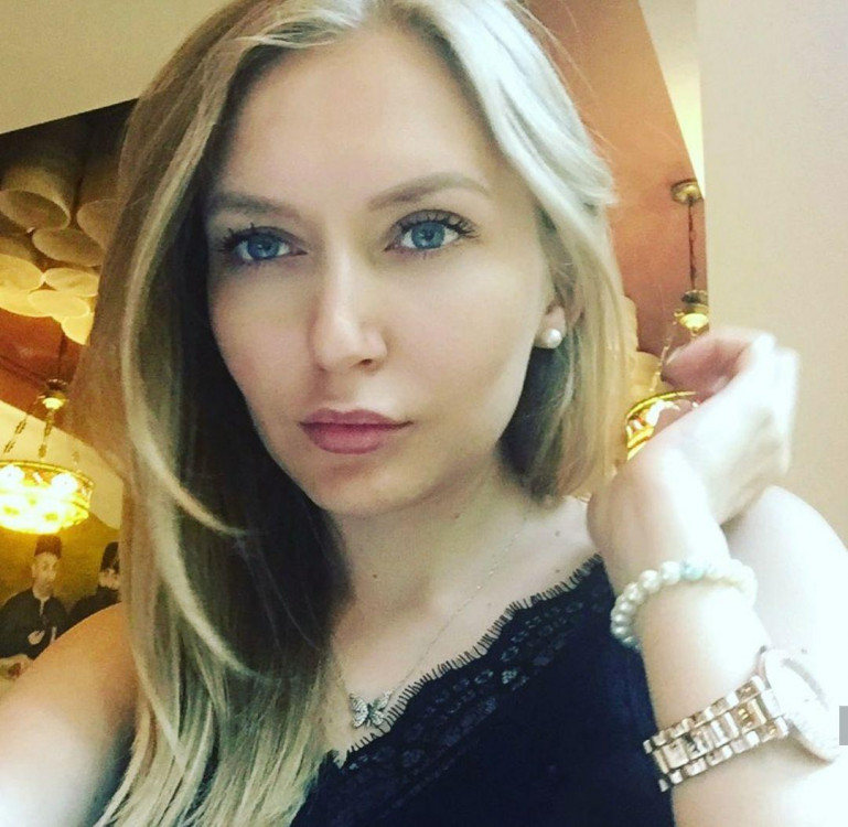 debonair Ukrainian fiancée from city Kiev Ukraine