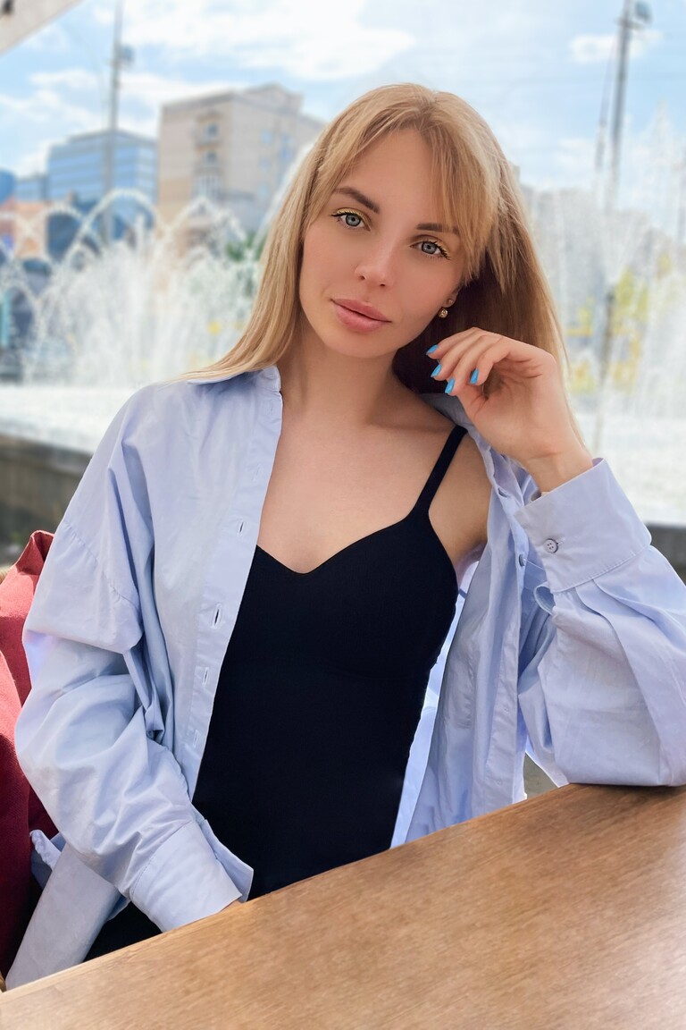 Ksenia international dating in spain