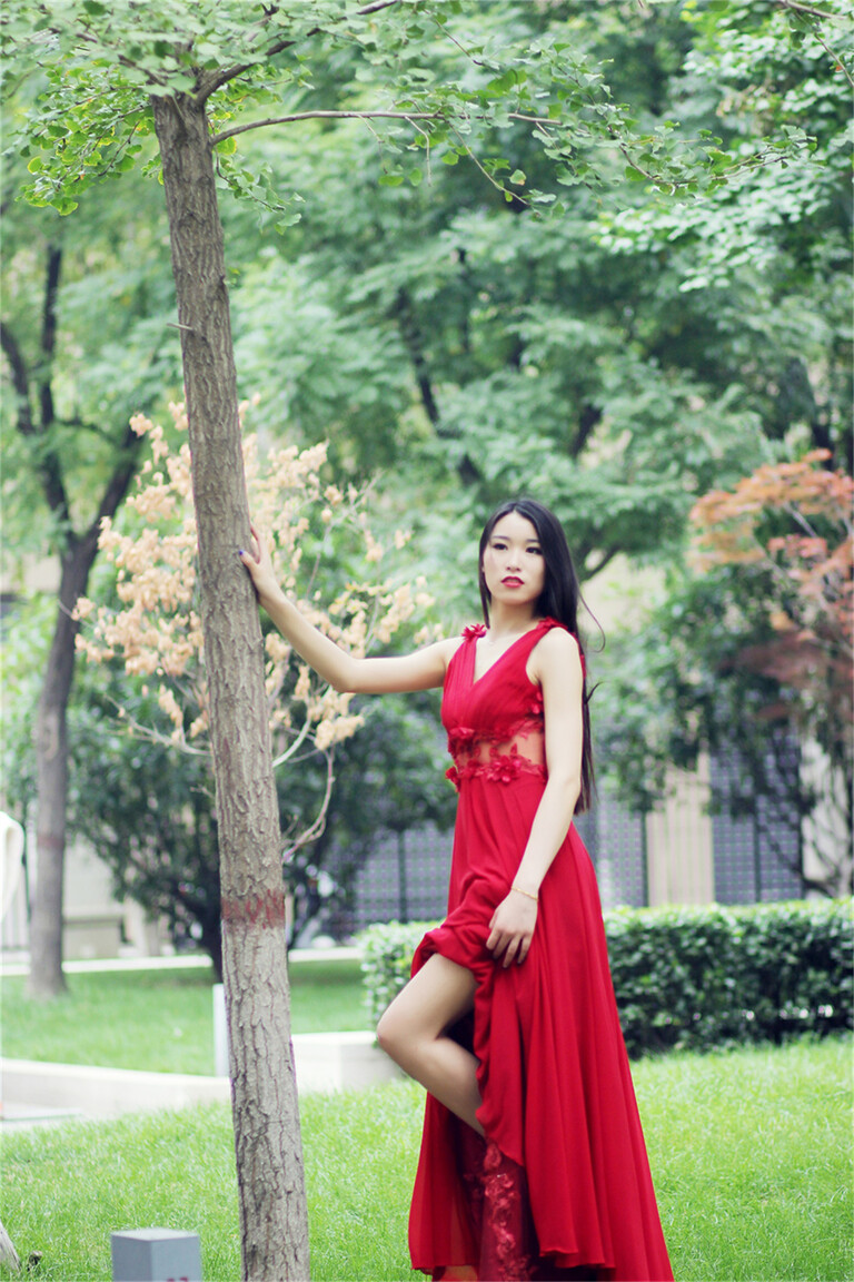 Feng Jing Yan international dating page