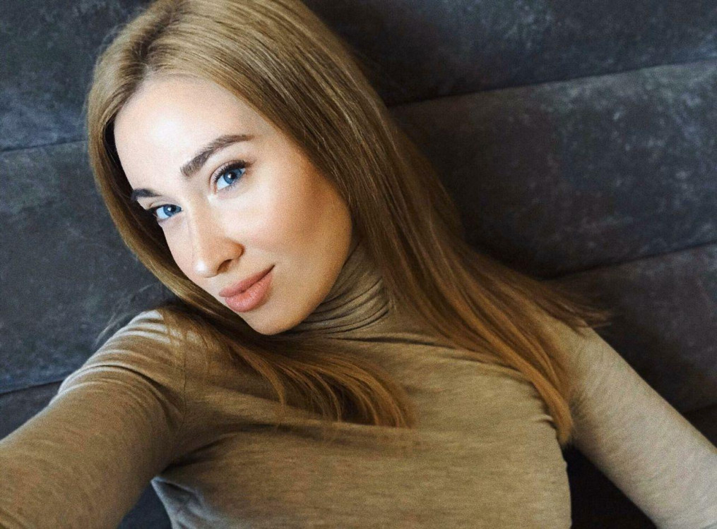 Elena russian brides dating site